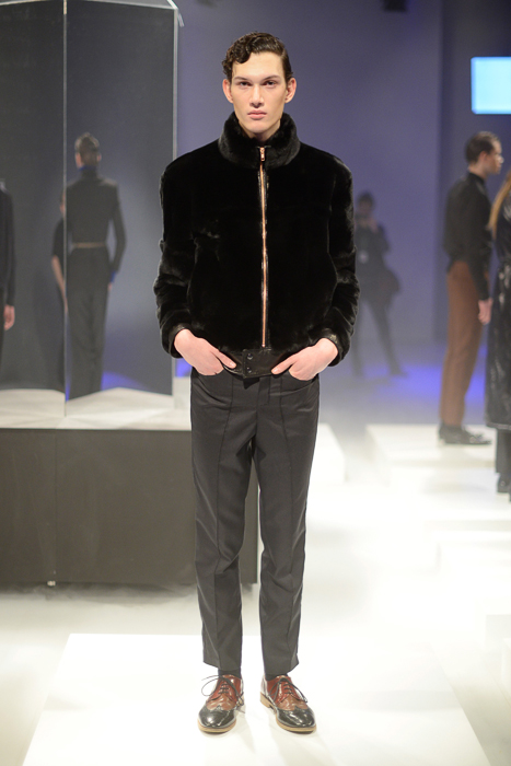  - DYN-MBFW-AW14-007